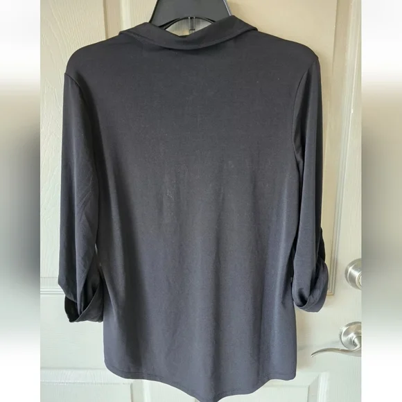 $59 Jones New York Women Blouse Sz M Black Collared Roll Tab Sleeves Snap Button - Picture 12 of 12